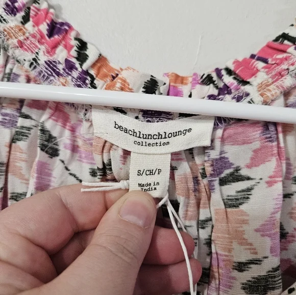 NWT! Beachlunchlounge Floral Blouse! - Picture 3 of 6